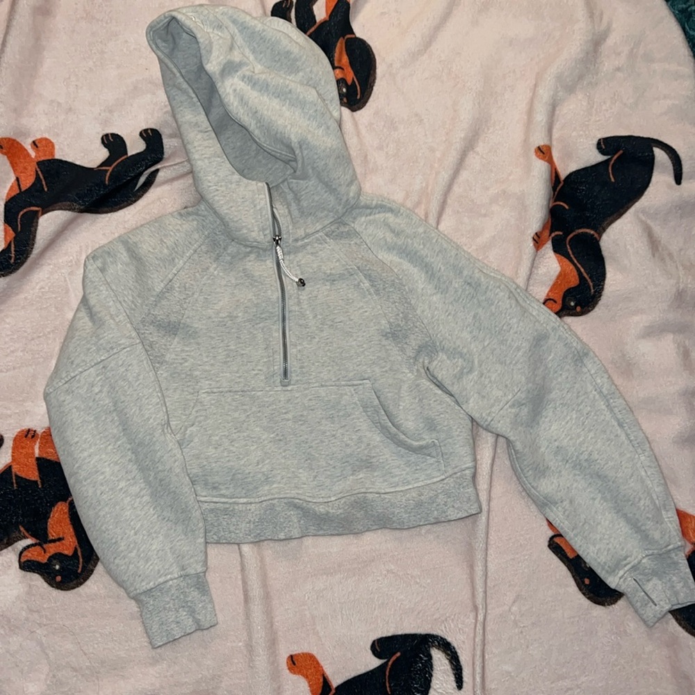 Lululemon scuba with hood